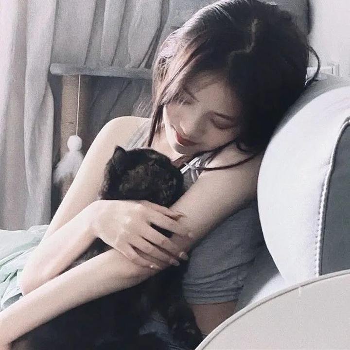 长月烬明